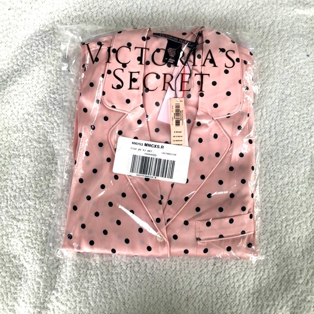 VICTORIAS SECRET SILK LONG PAJAMAS XS